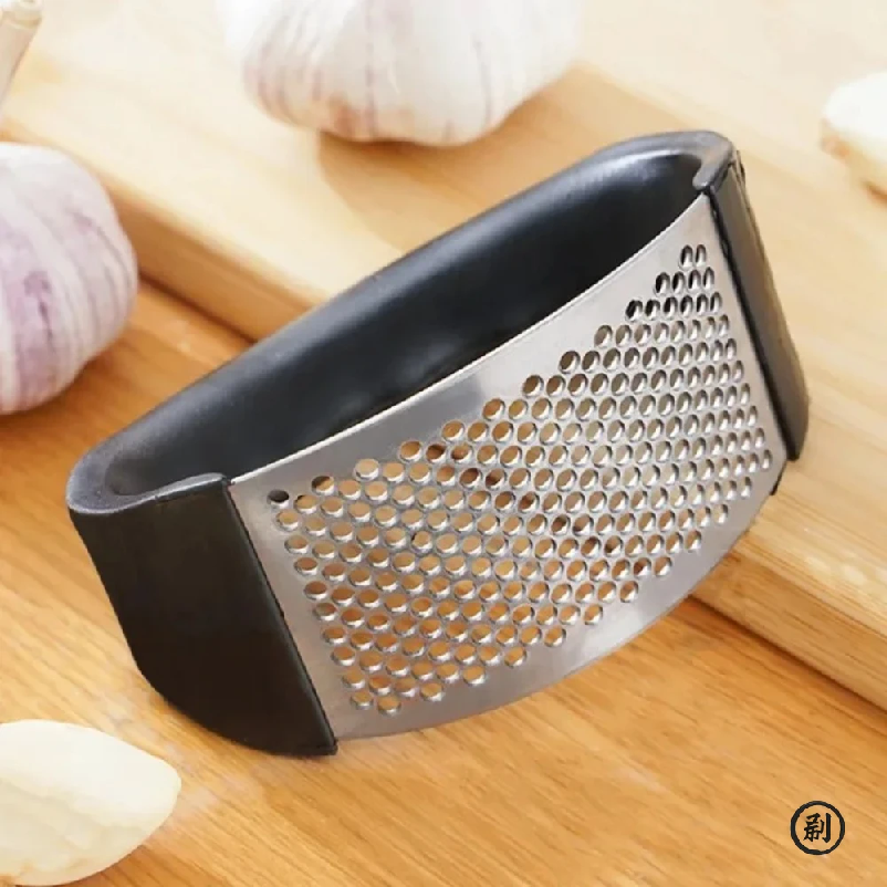 Stainless Steel Garlic Press C - Quirky Kitchen Gadgets reseña y precio